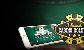 Filipino player using a mobile device to access the pinas77 entertainment platform